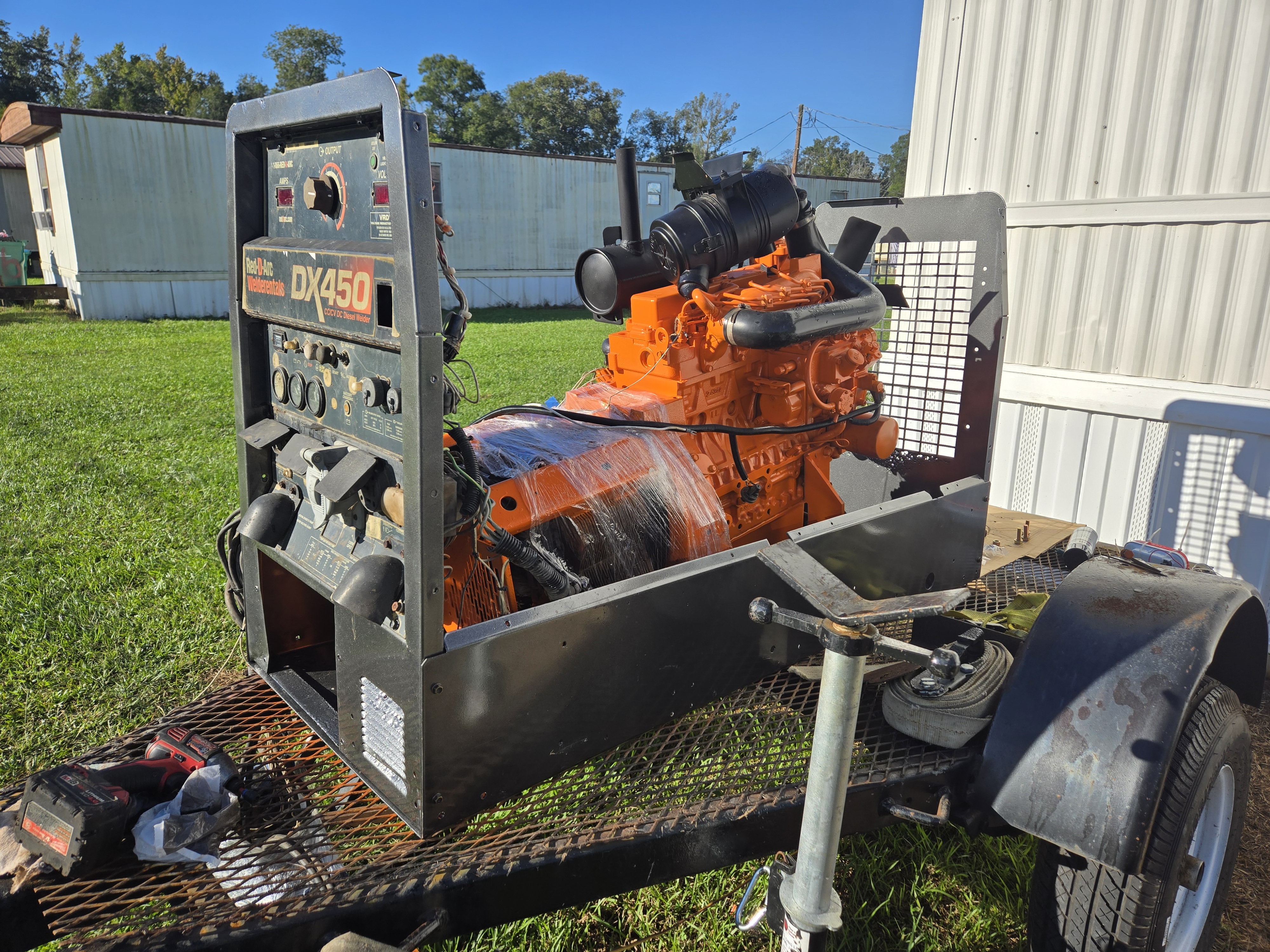 Red-D-Arc DX450 rear panel thumbnail